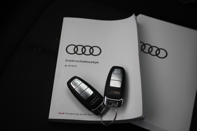 AUDI E-TRON 50 quattro edition 71 kWh - , Autobedrijf Zieleman, Nieuwleusen