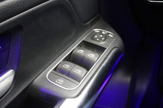 MERCEDES-BENZ EQA 250 Business Solution Luxury 67 kWh - , Autobedrijf Zieleman, Nieuwleusen