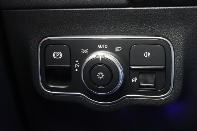 MERCEDES-BENZ EQA 250 Business Solution Luxury 67 kWh - , Autobedrijf Zieleman, Nieuwleusen