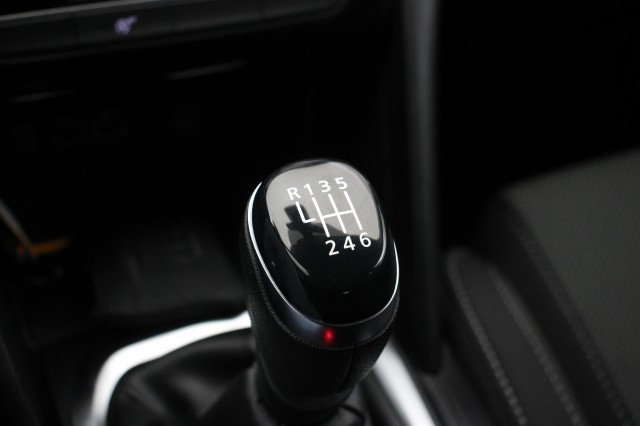 RENAULT MEGANE Estate 1.3 TCe 140 PK Equilibre - Carplay, Digitaal Cockpit, Clima, Cruise, Autobedrijf Zieleman, Nieuwleusen