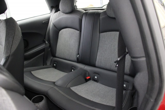 MINI MINI ELECTRIC Essential 33 kWh - , Autobedrijf Zieleman, Nieuwleusen