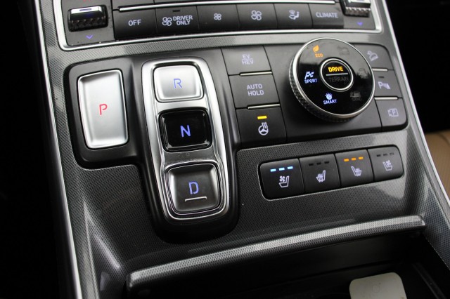 HYUNDAI SANTA FE 1.6 T-GDI PHEV Premium - , Autobedrijf Zieleman, Nieuwleusen