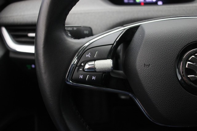 SKODA ENYAQ 60 - Carplay, Stoelverwaming, Cruise, Autobedrijf Zieleman, Nieuwleusen