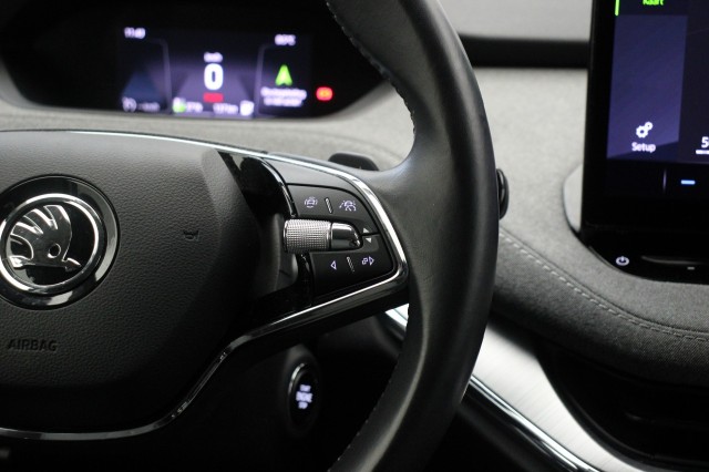 SKODA ENYAQ 80 - Carplay, Camera, Cruise, Half Leer, Autobedrijf Zieleman, Nieuwleusen