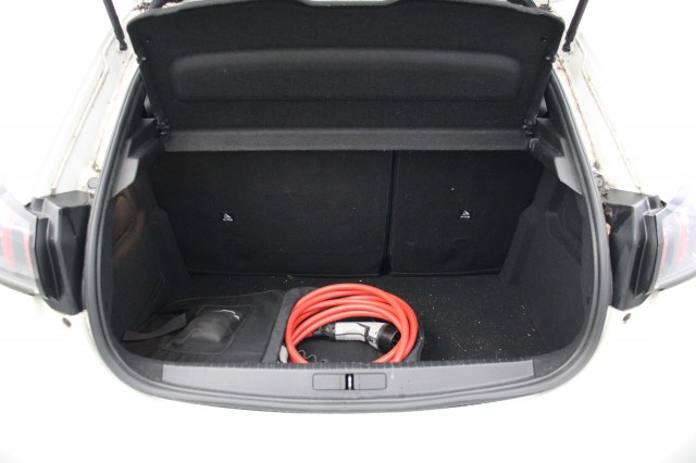 PEUGEOT E-208 Allure 50 kWh - Digital Cockpit, Carplay, Half Leer, Camera, Autobedrijf Zieleman, Nieuwleusen