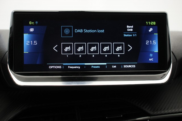 PEUGEOT E-208 Allure 50 kWh - Digital Cockpit, Carplay, Half Leer, Camera, Autobedrijf Zieleman, Nieuwleusen