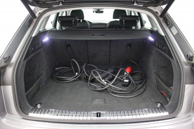 AUDI E-TRON 50 quattro Launch edition plus 71 kWh - , Autobedrijf Zieleman, Nieuwleusen