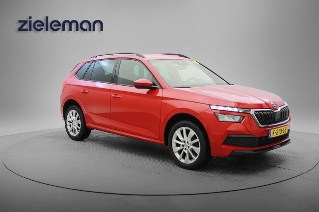 Skoda Kamiq - 1.0 TSI Sport Business - Digitaal Cockpit, Carplay, Navi, Cruise, Clima, Stoelverw.
