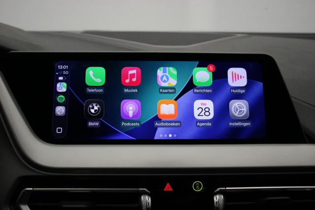 BMW 1-SERIE 116d Business Edition Automaat - Navi, Trekhaak afn. , Autobedrijf Zieleman, Nieuwleusen