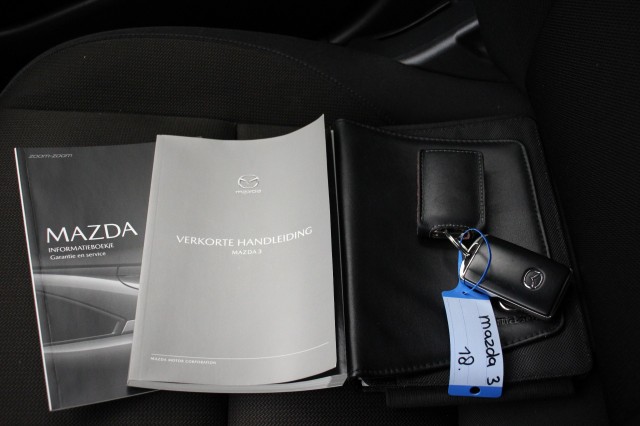 MAZDA 3 2.0 e-SkyActiv-G M Hybrid Comfort - Carplay, Camera, stoelverw., Autobedrijf Zieleman, Nieuwleusen