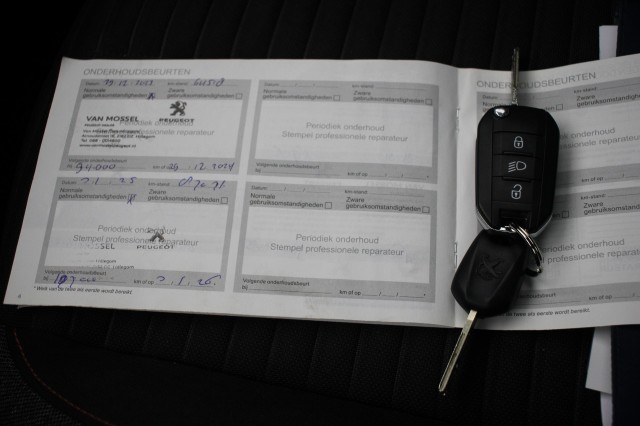 PEUGEOT 208 1.5 BlueHDi Blue Lease Active - Navi, Trekhaak, Autobedrijf Zieleman, Nieuwleusen