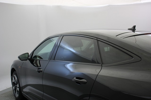 AUDI E-TRON SPORTBACK 55 quattro Business edition 95 kWh Blackline, Autobedrijf Zieleman, Nieuwleusen