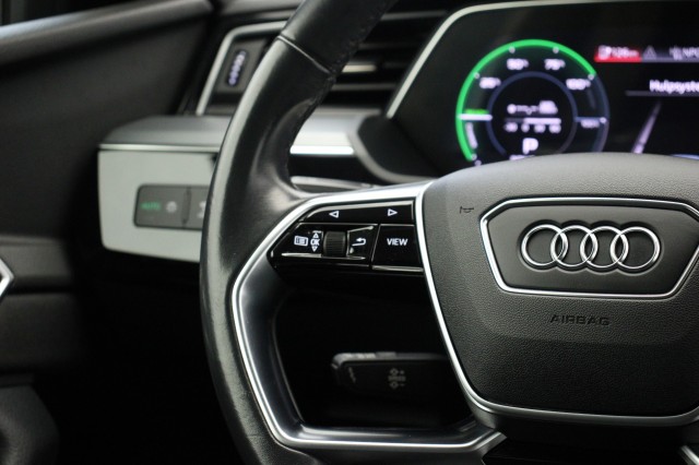 AUDI E-TRON 55 quattro edition 95 kWh - Navi, Clima, Cruise, Autobedrijf Zieleman, Nieuwleusen