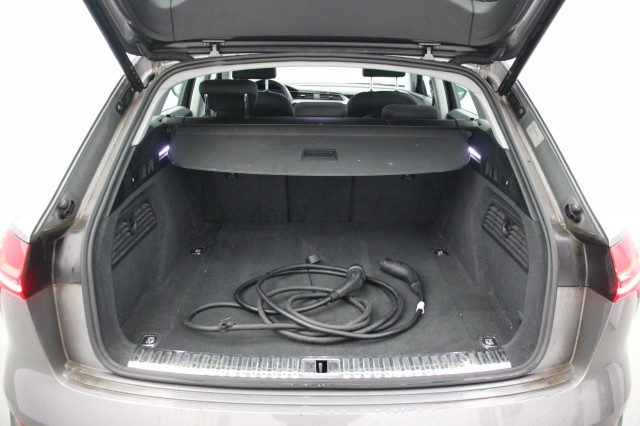 AUDI E-TRON 55 quattro edition 95 kWh - Navi, Clima, Cruise, Autobedrijf Zieleman, Nieuwleusen