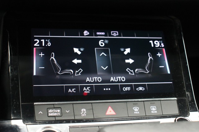 AUDI E-TRON 55 quattro edition 95 kWh - Navi, Clima, Cruise, Autobedrijf Zieleman, Nieuwleusen