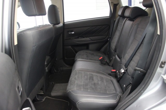 MITSUBISHI OUTLANDER 2.0 PHEV Business Edition - , Autobedrijf Zieleman, Nieuwleusen