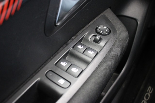 PEUGEOT 208 1.2 PureTech Active Pack - , Autobedrijf Zieleman, Nieuwleusen