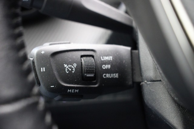 PEUGEOT E-2008 Allure 50 kWh - , Autobedrijf Zieleman, Nieuwleusen