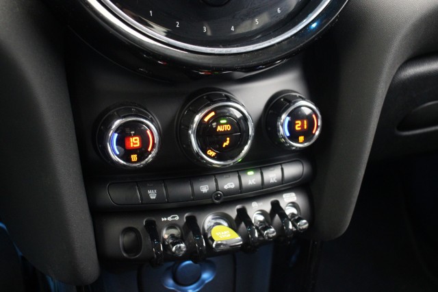 MINI MINI ELECTRIC Business Edition 33 kWh - , Autobedrijf Zieleman, Nieuwleusen