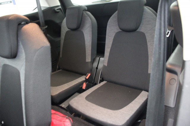 CITROEN C4 GRAND SPACETOURER 1.2 PureTech Business 7 Persoons - Carplay, Navi, Cruise, Clima, Autobedrijf Zieleman, Nieuwleusen