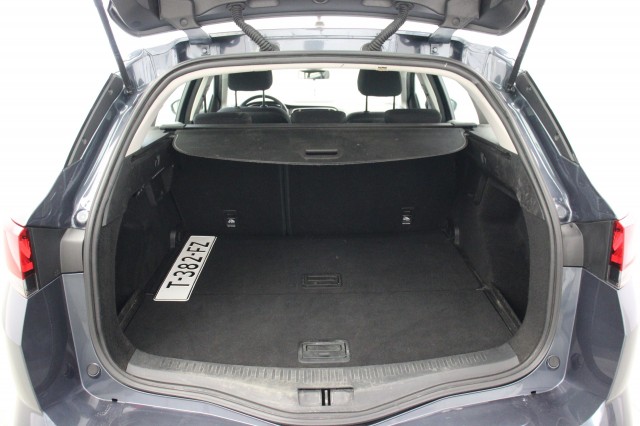 RENAULT MEGANE Estate 1.3 TCe 140 Equilibre - , Autobedrijf Zieleman, Nieuwleusen