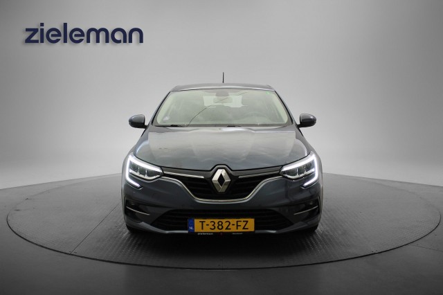 RENAULT MEGANE Estate 1.3 TCe 140 Equilibre - , Autobedrijf Zieleman, Nieuwleusen