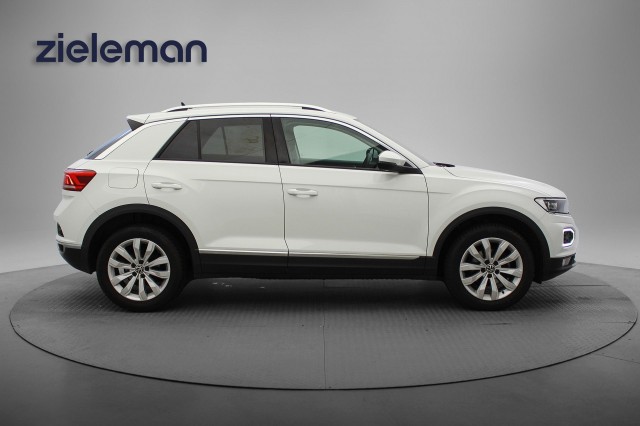 VOLKSWAGEN T-ROC 1.5 TSI Sport - Digitaal Cockpit, Carplay, Cruise, Clima, PDC, Trekhaak, Autobedrijf Zieleman, Nieuwleusen