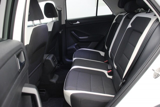 VOLKSWAGEN T-ROC 1.5 TSI Sport - Digitaal Cockpit, Carplay, Cruise, Clima, PDC, Trekhaak, Autobedrijf Zieleman, Nieuwleusen
