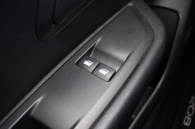 PEUGEOT 208 1.2 PureTech Like - , Autobedrijf Zieleman, Nieuwleusen