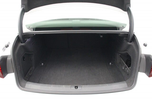 AUDI A4 Limousine 35 TDI Launch edition Business Automaat - , Autobedrijf Zieleman, Nieuwleusen