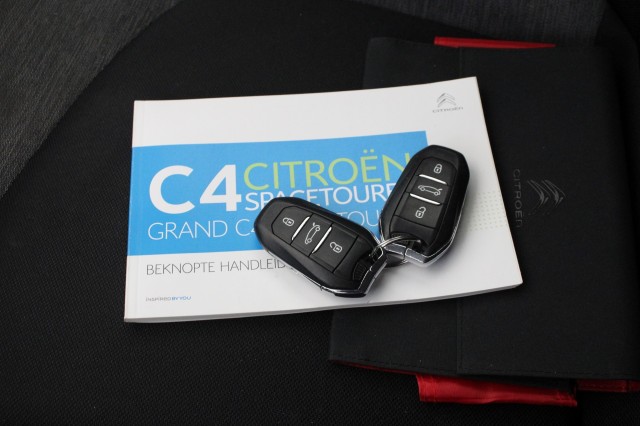 CITROEN C4 GRAND SPACETOURER 1.2 PureTech Business 7 Persoons  - , Autobedrijf Zieleman, Nieuwleusen