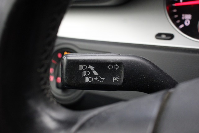 VOLKSWAGEN PASSAT 2.0 TDI Comfortline - , Autobedrijf Zieleman, Nieuwleusen