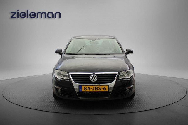 VOLKSWAGEN PASSAT 2.0 TDI Comfortline - , Autobedrijf Zieleman, Nieuwleusen