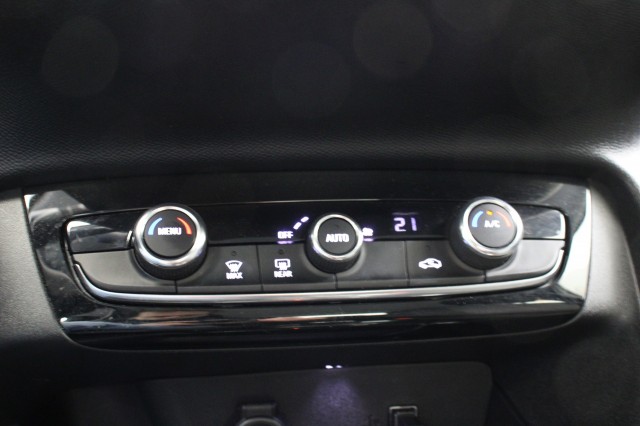 OPEL CORSA Edition 50 kWh 3 Fase - Carplay, Cruise, Clima   , Autobedrijf Zieleman, Nieuwleusen