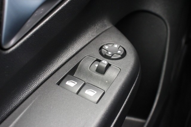 OPEL CORSA Edition 50 kWh 3 Fase - Carplay, Cruise, Clima   , Autobedrijf Zieleman, Nieuwleusen