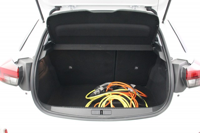 OPEL CORSA Edition 50 kWh 3 Fase - Carplay, Cruise, Clima   , Autobedrijf Zieleman, Nieuwleusen