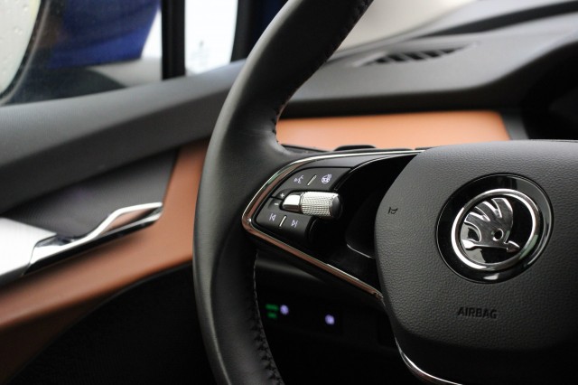 SKODA ENYAQ 60 - Carplay, Stoelverwaming, Cruise, Autobedrijf Zieleman, Nieuwleusen