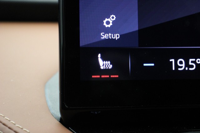 SKODA ENYAQ 60 - Carplay, Stoelverwaming, Cruise, Autobedrijf Zieleman, Nieuwleusen