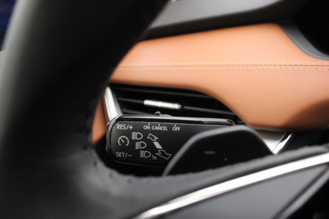 SKODA ENYAQ 60 - Carplay, Stoelverwaming, Cruise, Autobedrijf Zieleman, Nieuwleusen