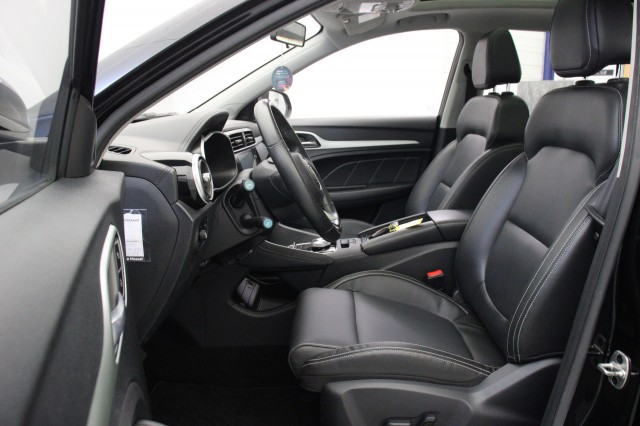 MG ZS Luxury 45 kWh - , Autobedrijf Zieleman, Nieuwleusen