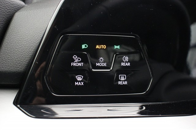 VOLKSWAGEN GOLF Variant 1.5 TSI Life Business - , Autobedrijf Zieleman, Nieuwleusen