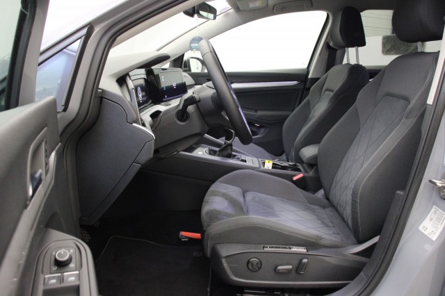 VOLKSWAGEN GOLF Variant 1.5 TSI Life Business - , Autobedrijf Zieleman, Nieuwleusen