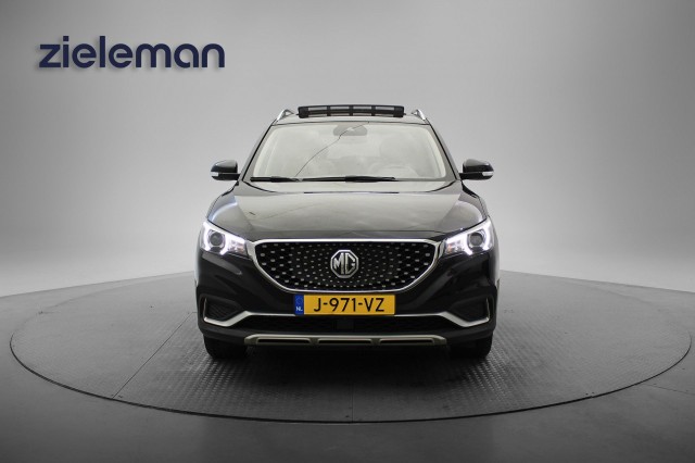 MG ZS Luxury 45 kWh - , Autobedrijf Zieleman, Nieuwleusen