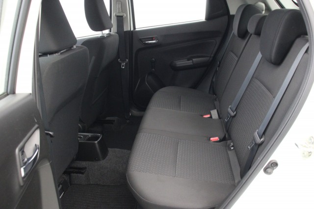 SUZUKI SWIFT 1.2 Comfort Smart Hybrid - , Autobedrijf Zieleman, Nieuwleusen