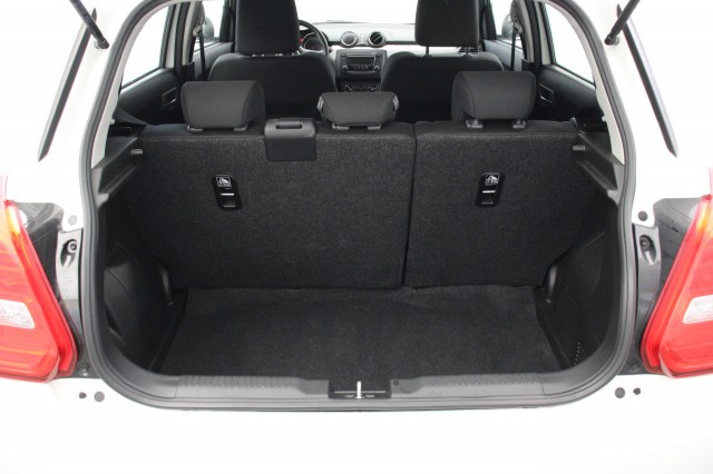 SUZUKI SWIFT 1.2 Comfort Smart Hybrid - , Autobedrijf Zieleman, Nieuwleusen