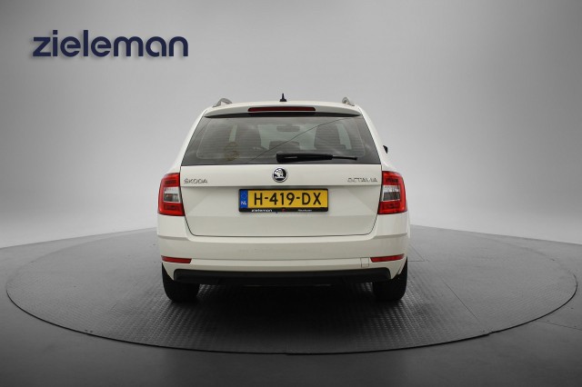 SKODA OCTAVIA Combi 1.0 TSI Greentech Business Edition - Carplay, Cruise, PDC, Clima, Autobedrijf Zieleman, Nieuwleusen