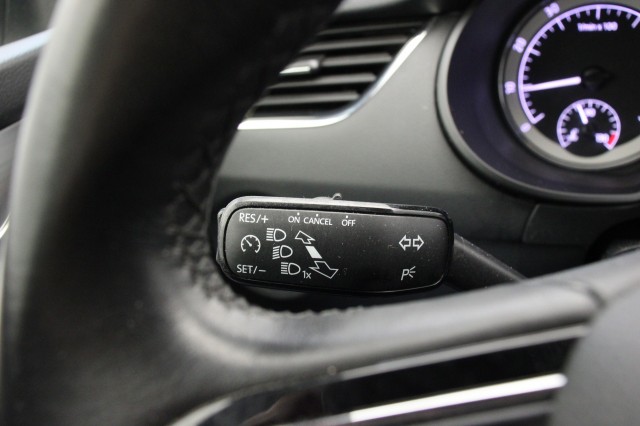 SKODA OCTAVIA Combi 1.0 TSI Greentech Business Edition - Carplay, Cruise, PDC, Clima, Autobedrijf Zieleman, Nieuwleusen