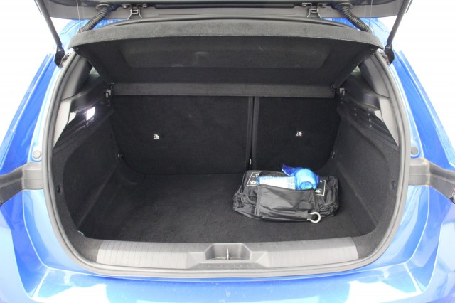 OPEL ASTRA 1.2 Business Edition - Carplay, Camera, LED, Stoel/Stuur Verwarming, Autobedrijf Zieleman, Nieuwleusen