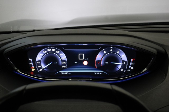 PEUGEOT 3008 1.2 PureTech AGC Allure - , Autobedrijf Zieleman, Nieuwleusen
