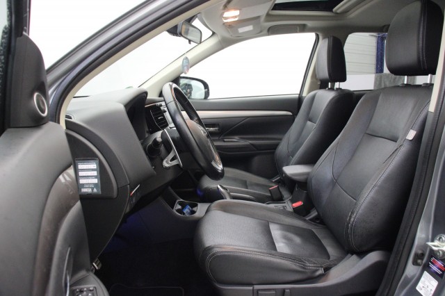 MITSUBISHI OUTLANDER 2.0 PHEV Instyle+ - , Autobedrijf Zieleman, Nieuwleusen